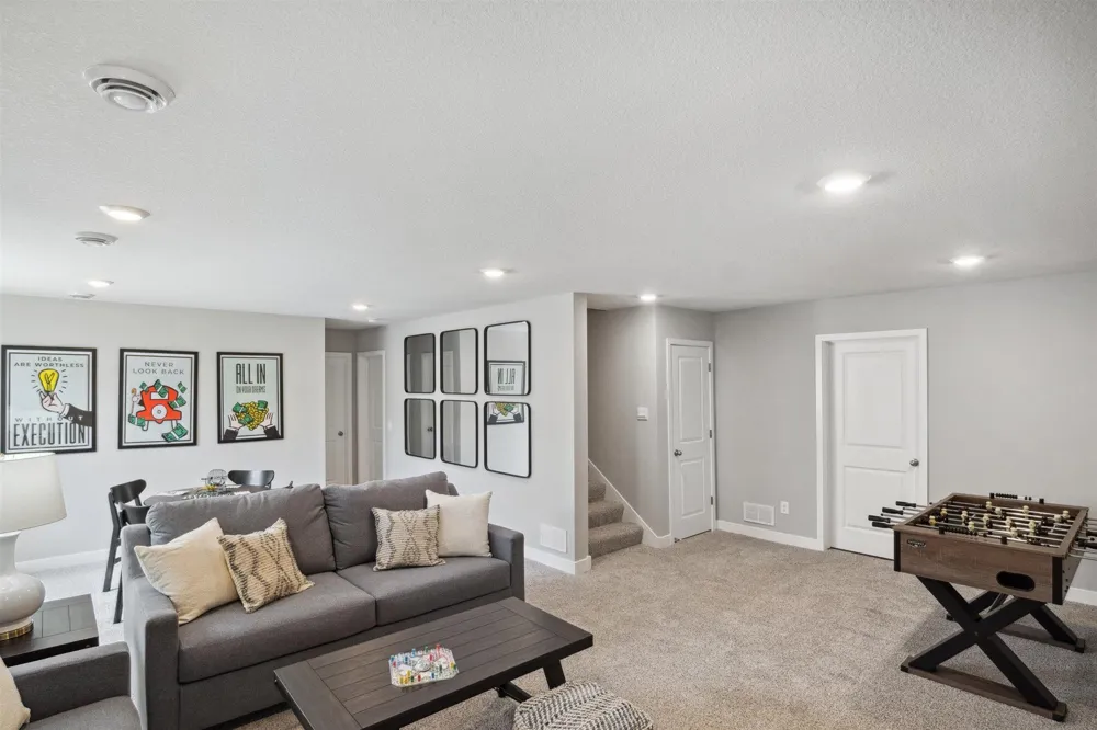 1842 Rainier Drive Shakopee, MN 55379