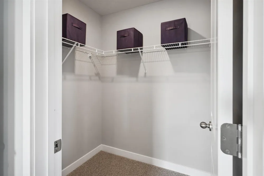1842 Rainier Drive Shakopee, MN 55379