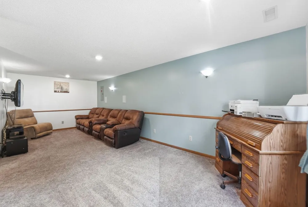 11249 Laura Circle Becker, MN 55308