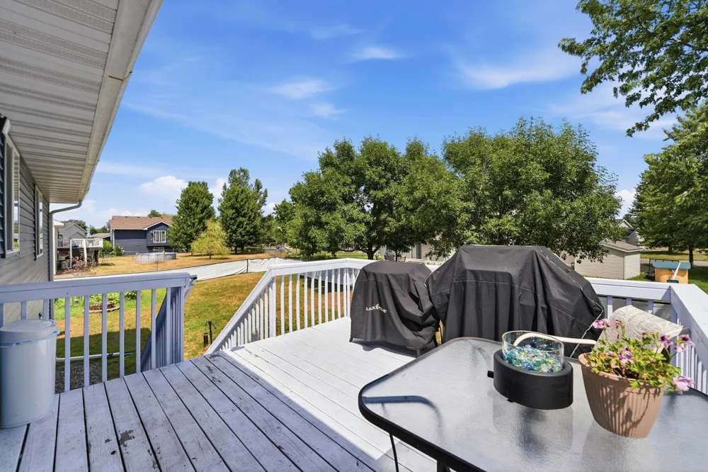 11249 Laura Circle Becker, MN 55308