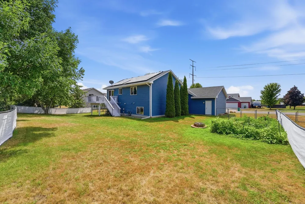 11249 Laura Circle Becker, MN 55308