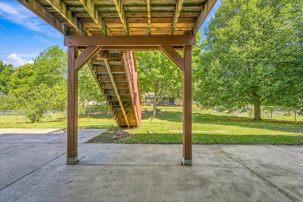 1721 Deerwood Drive Eagan, MN 55122