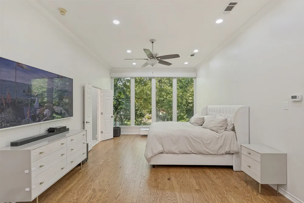 7 Queensview Court Dallas, TX 75225