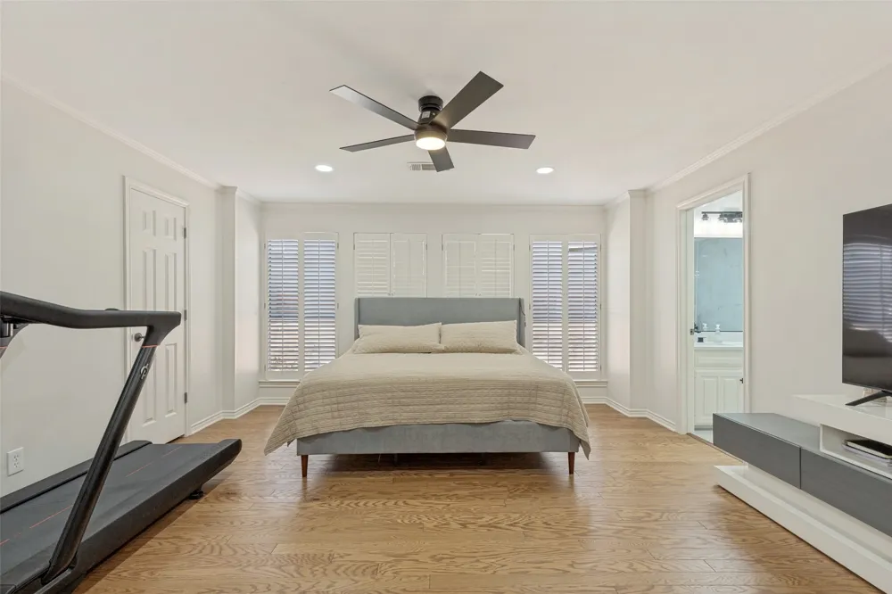 7 Queensview Court Dallas, TX 75225
