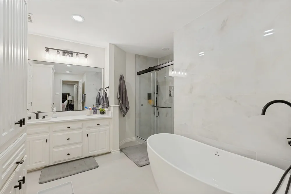 7 Queensview Court Dallas, TX 75225