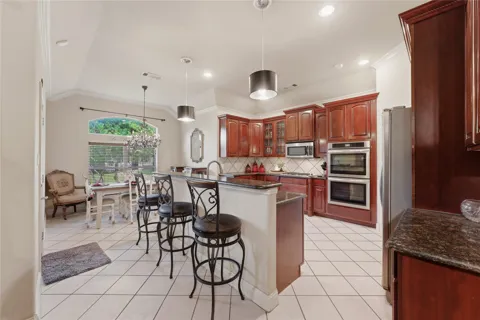 4425 Don Drive