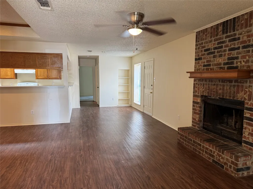 1008 Irene Street Burleson, TX 76028