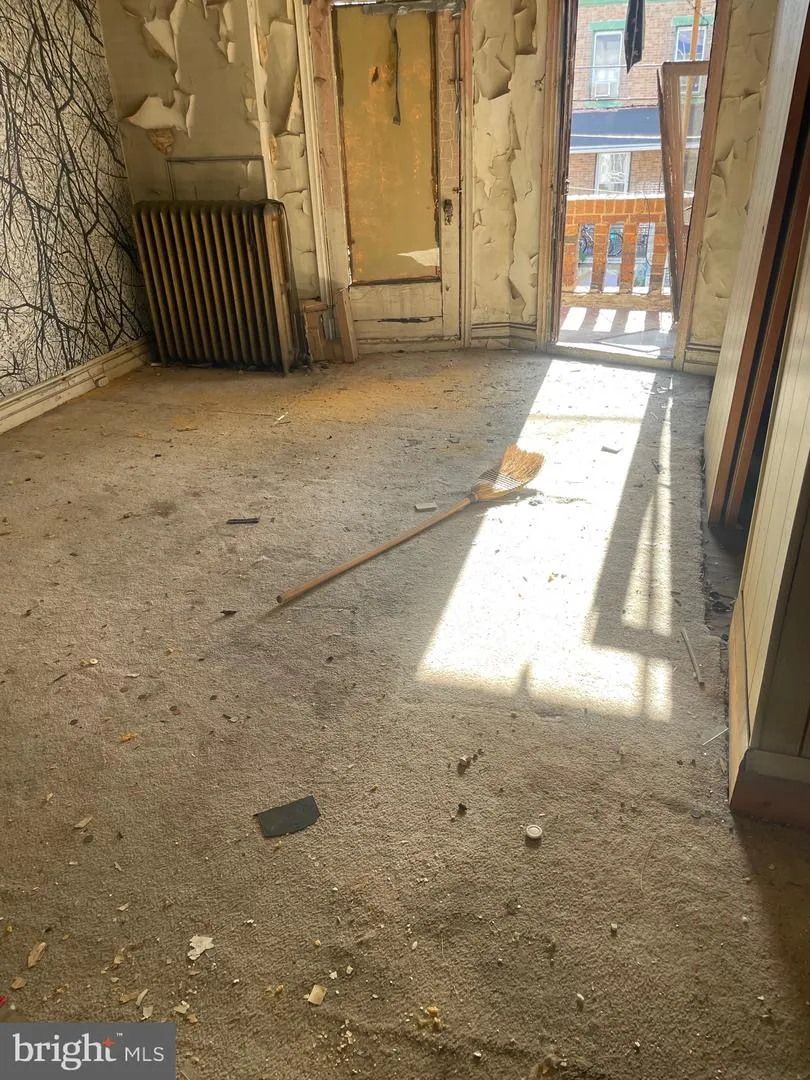 109 58TH STREET Philadelphia, PA 19139