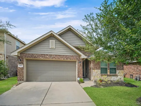 8915 English Manor Drive