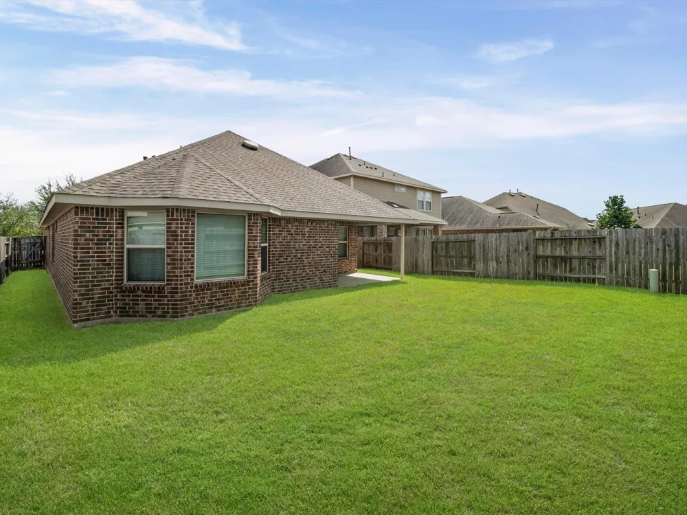 8915 English Manor Drive Cypress, TX 77433