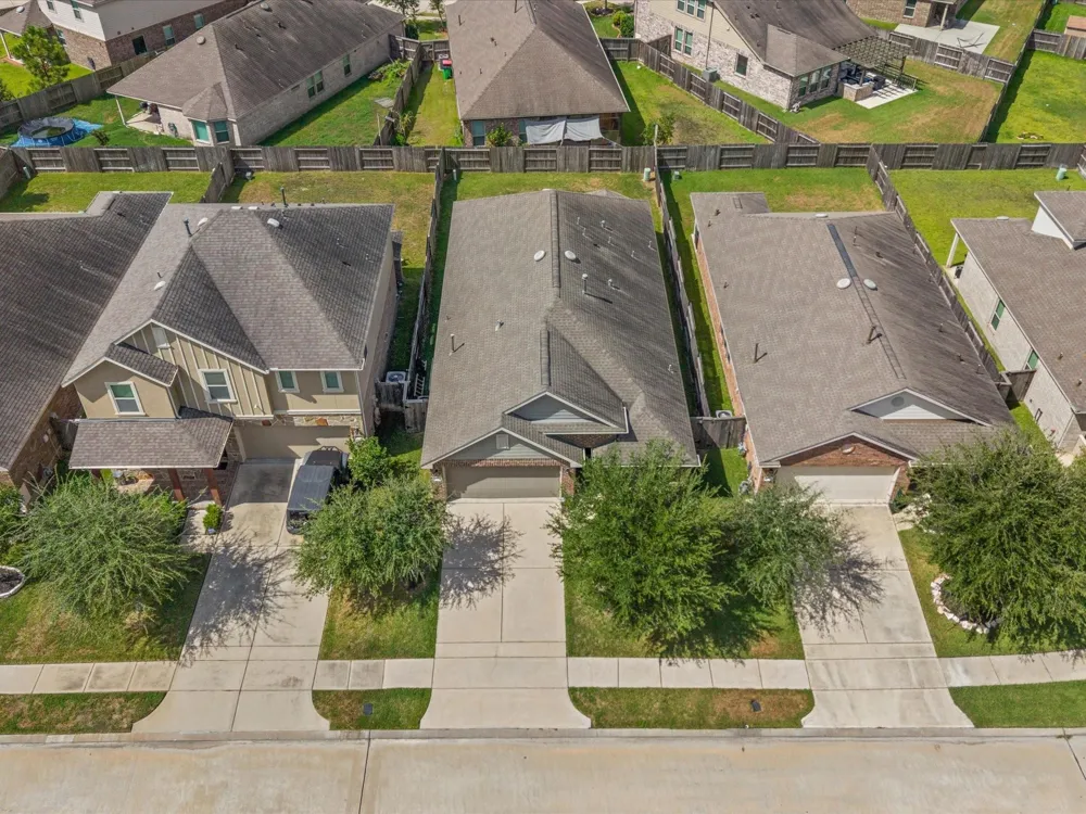 8915 English Manor Drive Cypress, TX 77433