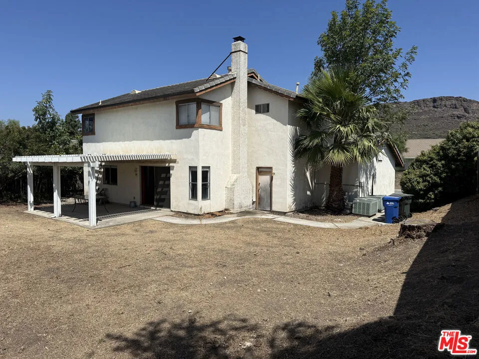 3117 Fort Courage Avenue Thousand Oaks, CA 91360