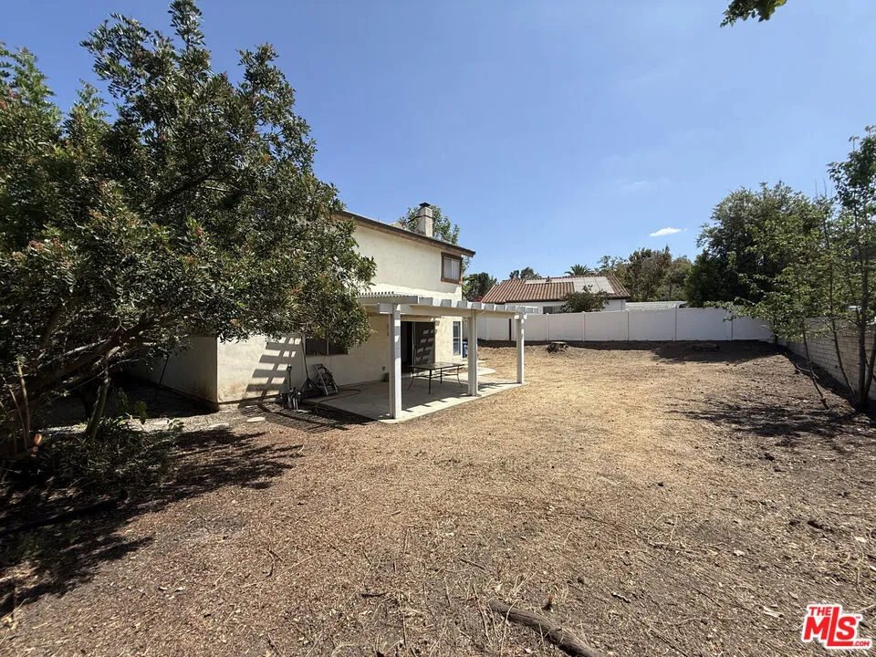 3117 Fort Courage Avenue Thousand Oaks, CA 91360