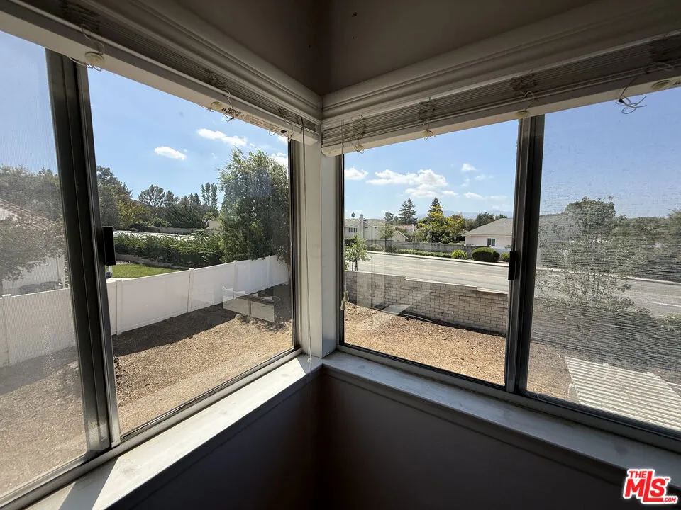 3117 Fort Courage Avenue Thousand Oaks, CA 91360