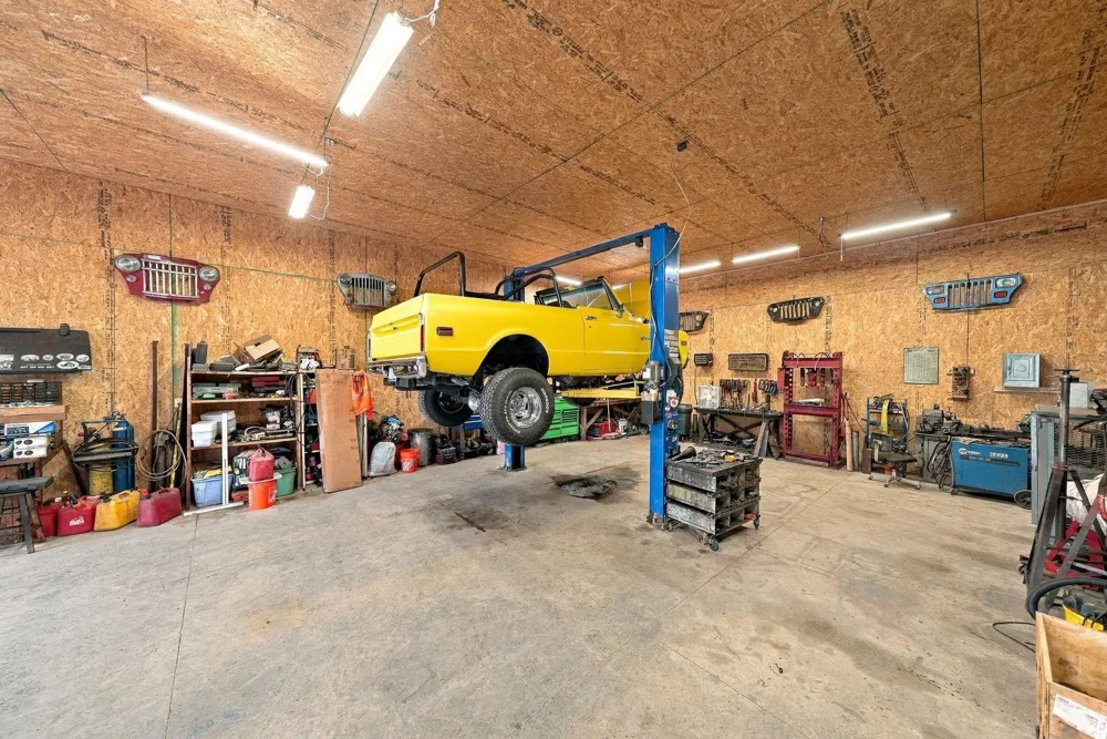 17181 10th Avenue Middle Branch Township, MI 49665