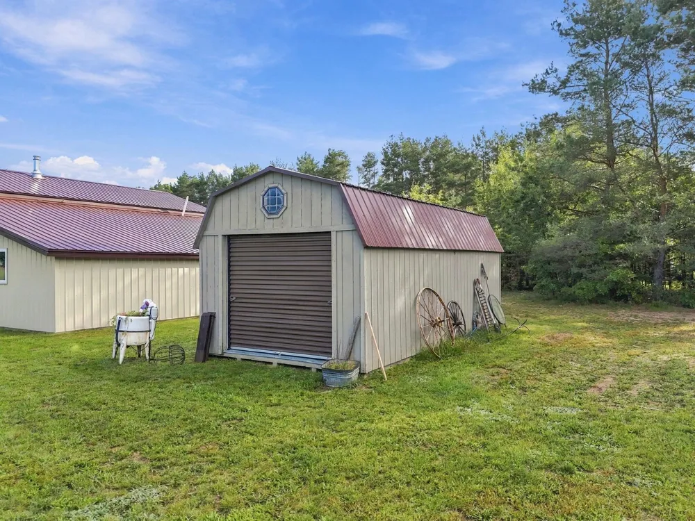 17181 10th Avenue Middle Branch Township, MI 49665