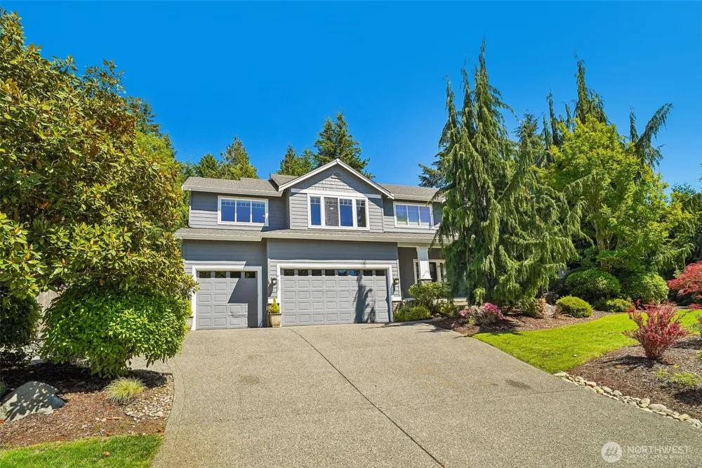 7333 N Creek Loop Gig Harbor, WA 98335