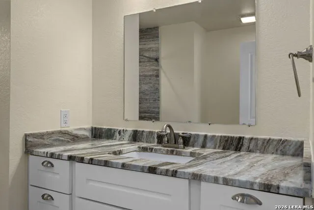 2018 KATY ST New Braunfels, TX 78130