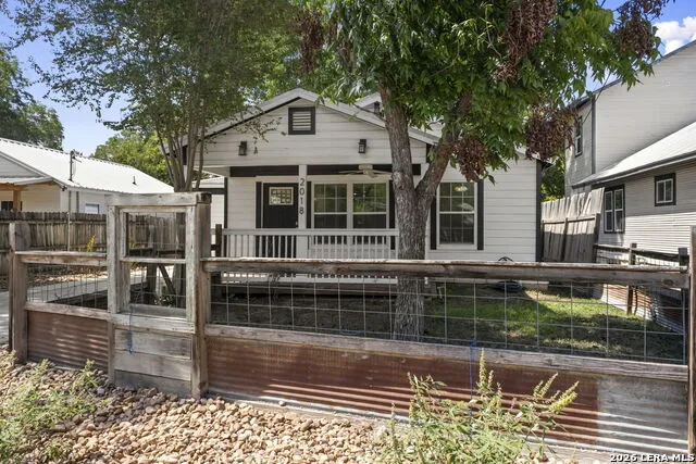 2018 KATY ST New Braunfels, TX 78130