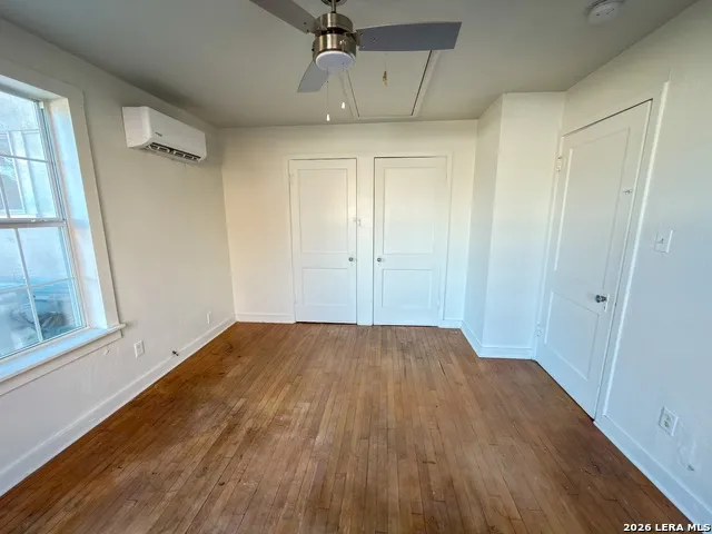 104 E Hutchinson Beeville, TX 78102