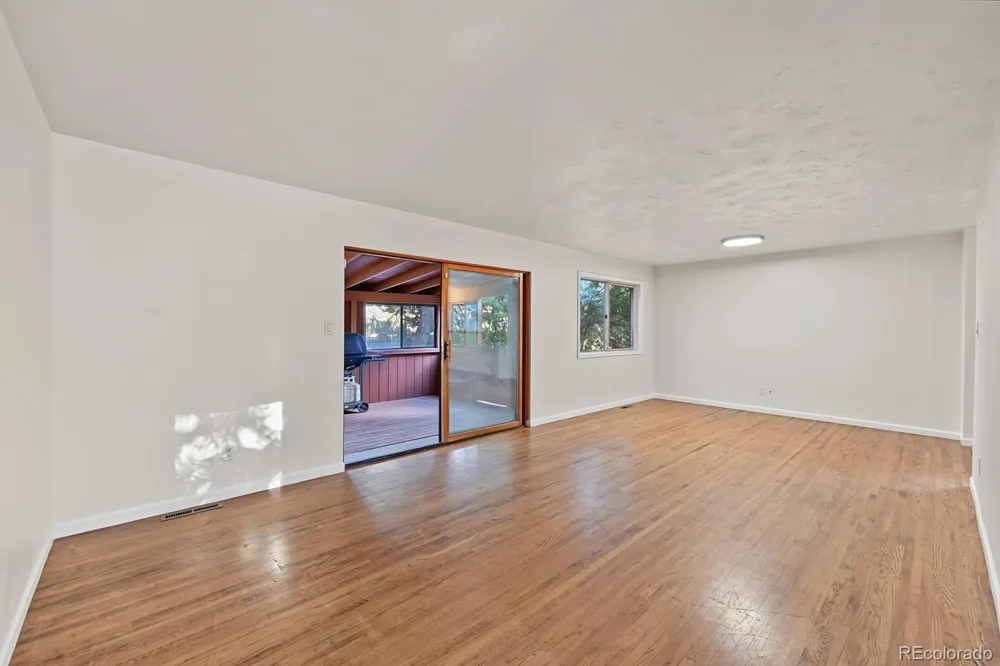 364 S Xanadu Street Aurora, CO 80012