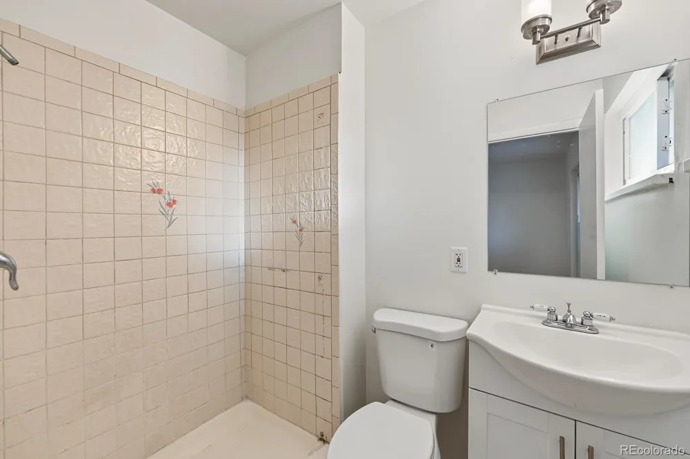 364 S Xanadu Street Aurora, CO 80012