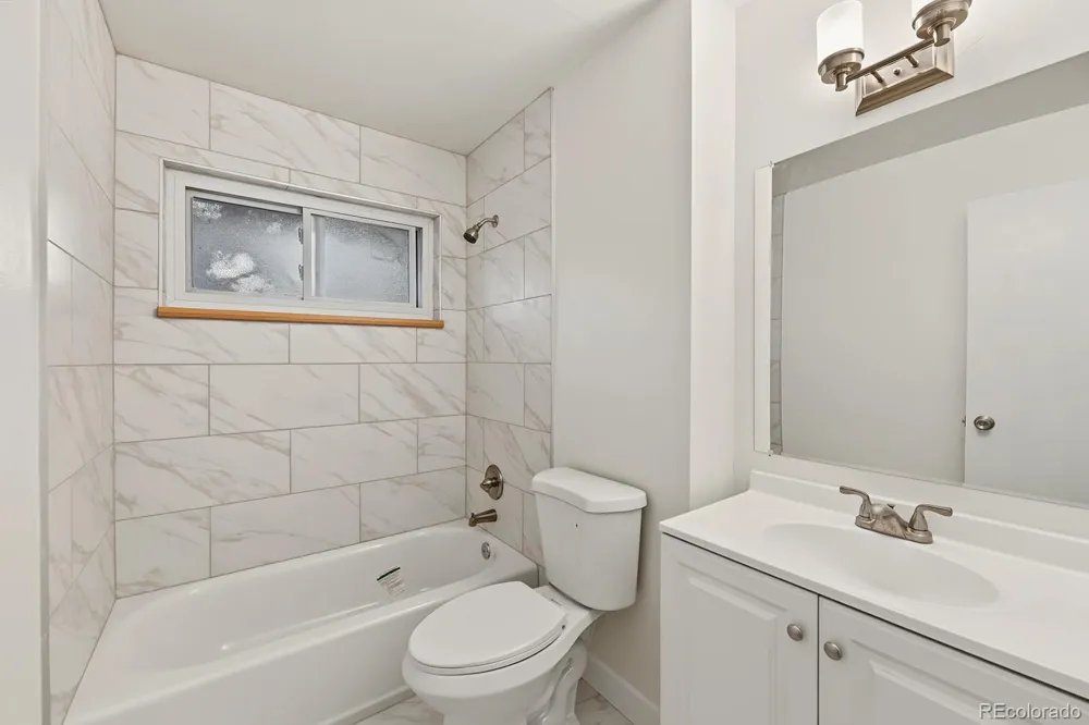 364 S Xanadu Street Aurora, CO 80012