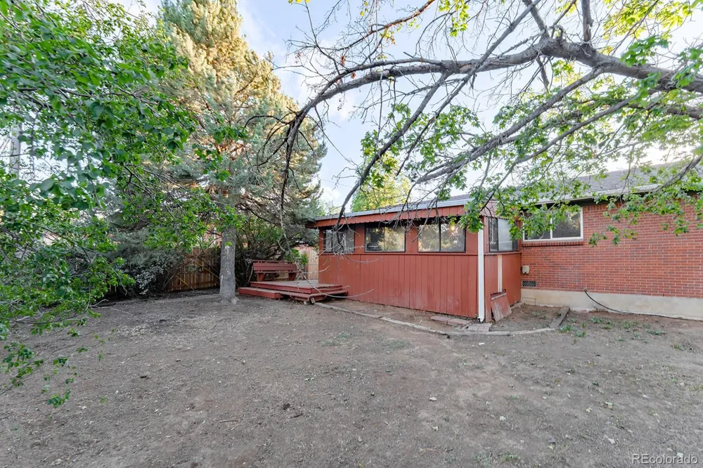 364 S Xanadu Street Aurora, CO 80012