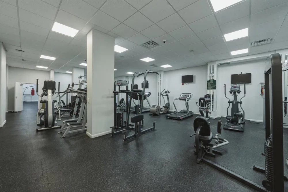 250 174TH STREET #1719 Sunny Isles Beach, FL 33160