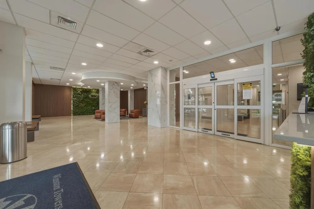 250 174TH STREET #1719 Sunny Isles Beach, FL 33160