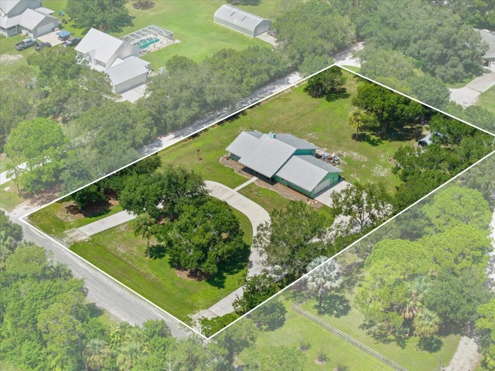 10880 Heil Road Fort Pierce, FL 34945