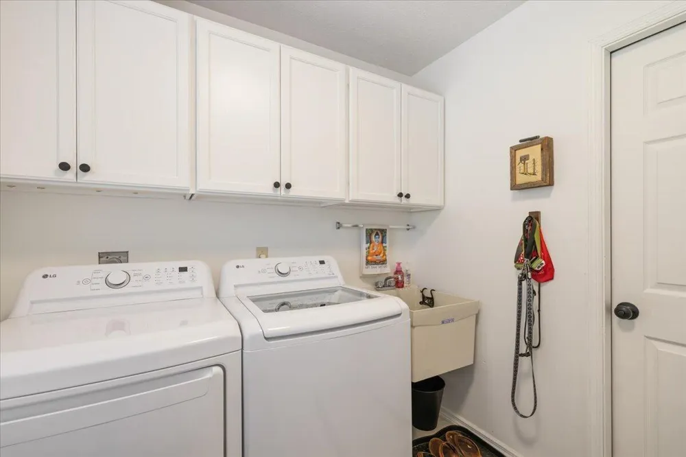10880 Heil Road Fort Pierce, FL 34945