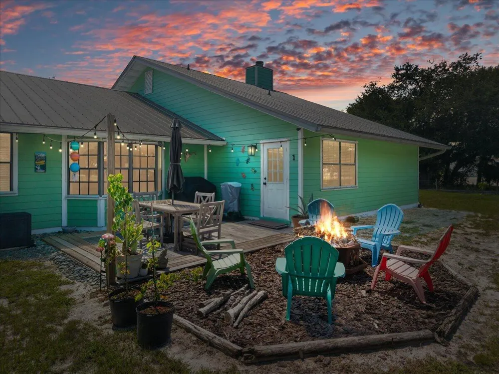10880 Heil Road Fort Pierce, FL 34945