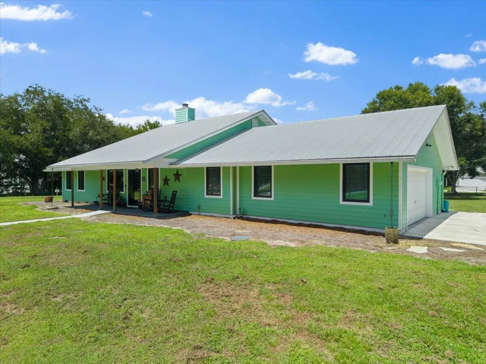 10880 Heil Road Fort Pierce, FL 34945