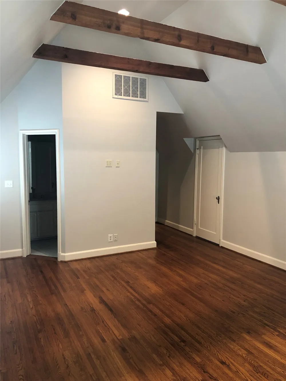 3125 S Zunis Avenue Tulsa, OK 74105