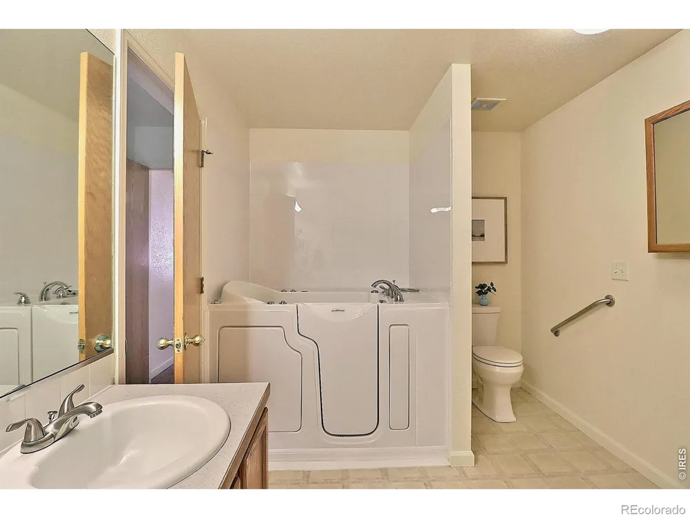1720 32nd Street #11 Evans, CO 80620