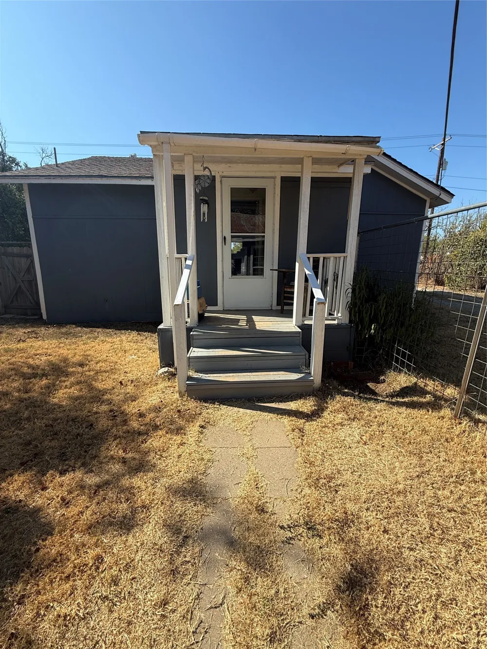 904 Cottonwood Coleman, TX 76834