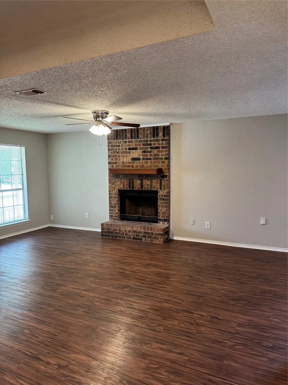 1010 Irene Street Burleson, TX 76028