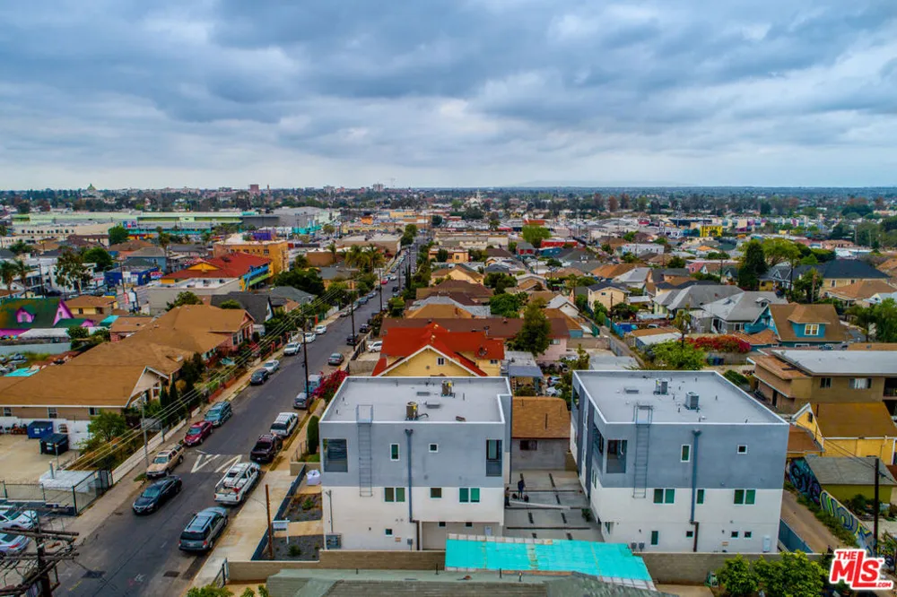 1623 S New Hampshire Avenue Los Angeles, CA 90006