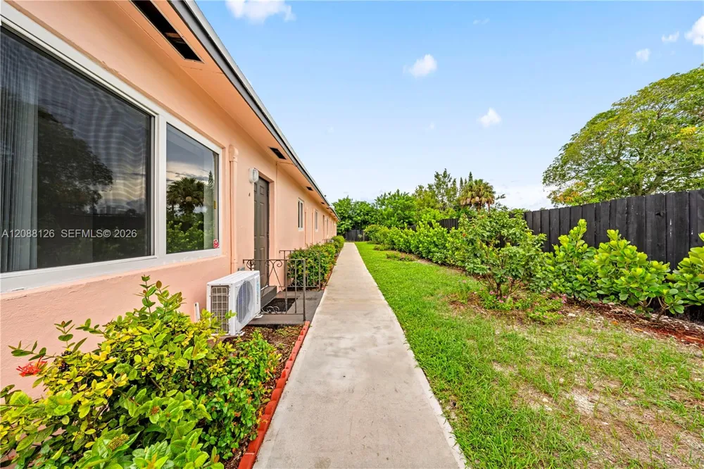 612 NW 10th Ter #A Fort Lauderdale, FL 33311