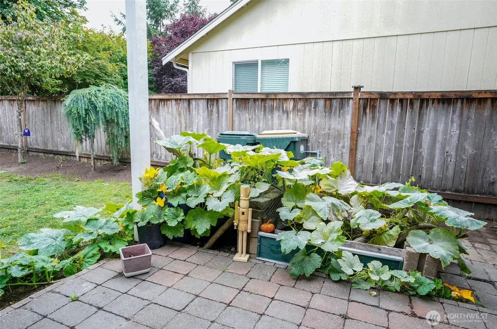 8328 49th Loop SE Olympia, WA 98513