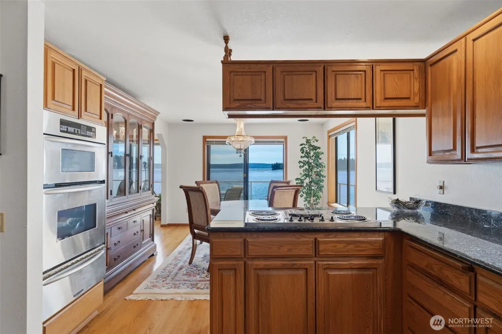 561 E Rauschert Road Grapeview, WA 98546