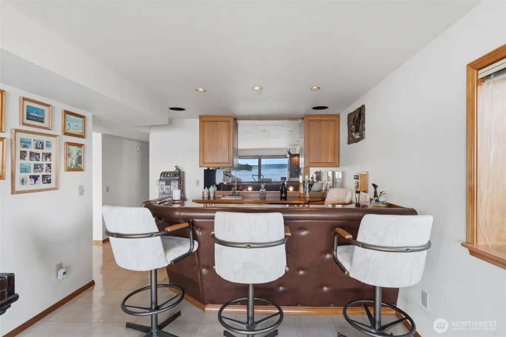561 E Rauschert Road Grapeview, WA 98546