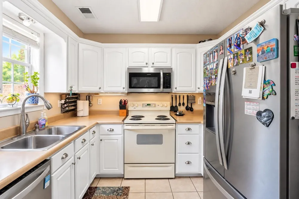 5170 OLD MEMPHIS RD Brighton, TN 38011