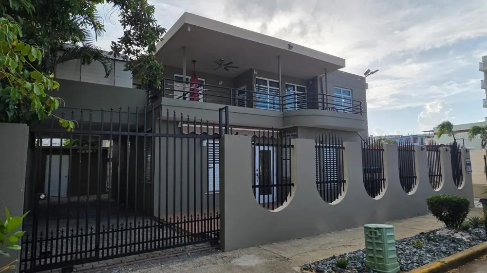 108 DONCELLA STREET San Juan, PR 00913