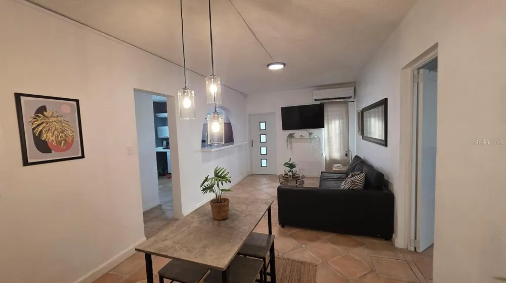 108 DONCELLA STREET San Juan, PR 00913