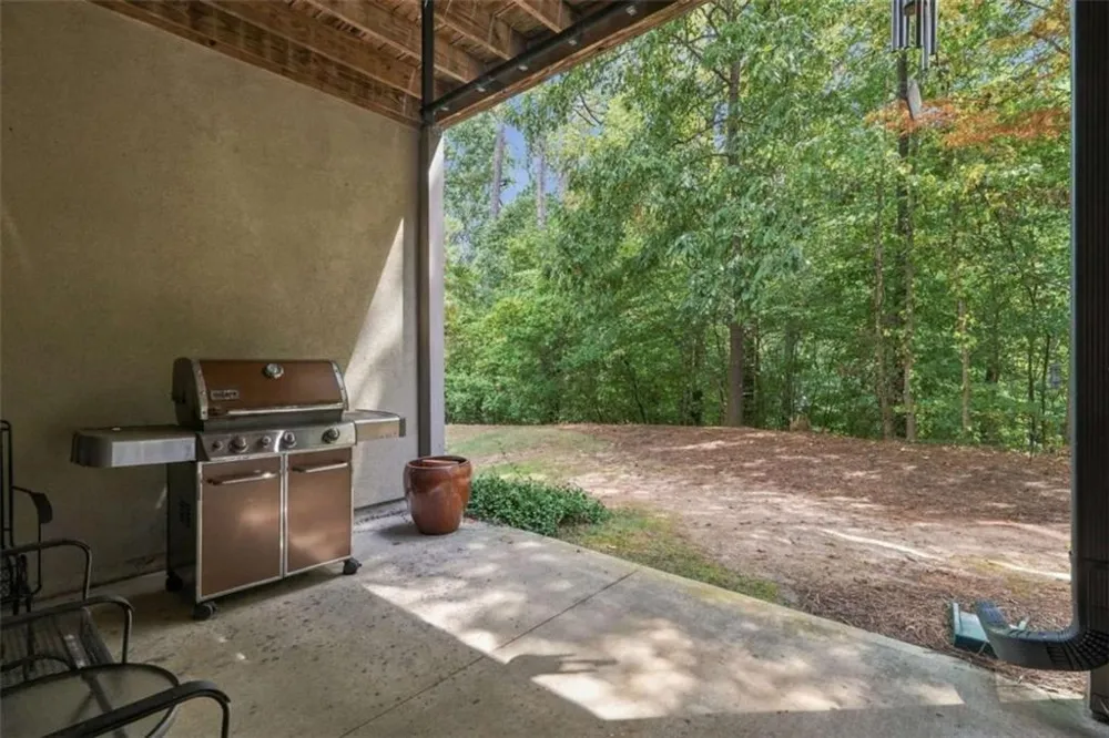 1875 Cedar Glenn Way Atlanta, GA 30339