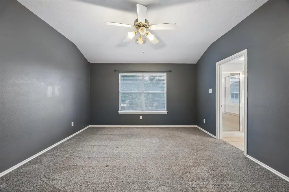 341 Capella Oaks Lane Dickinson, TX 77539