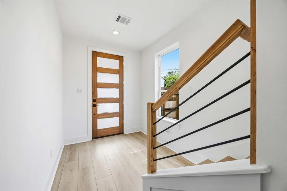 3431 Dennis Street Houston, TX 77004