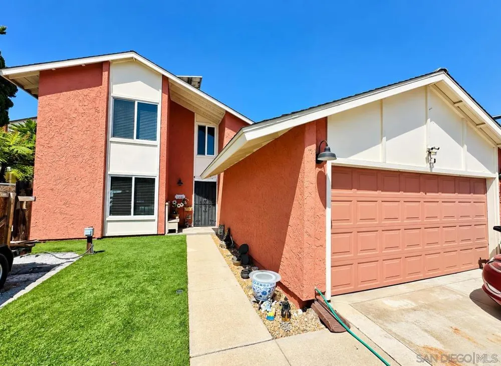 230 Tarango Place Spring Valley, CA 91977